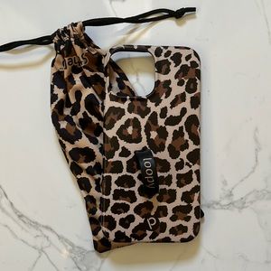 Loopy iPhone 13 pro max case in leopard